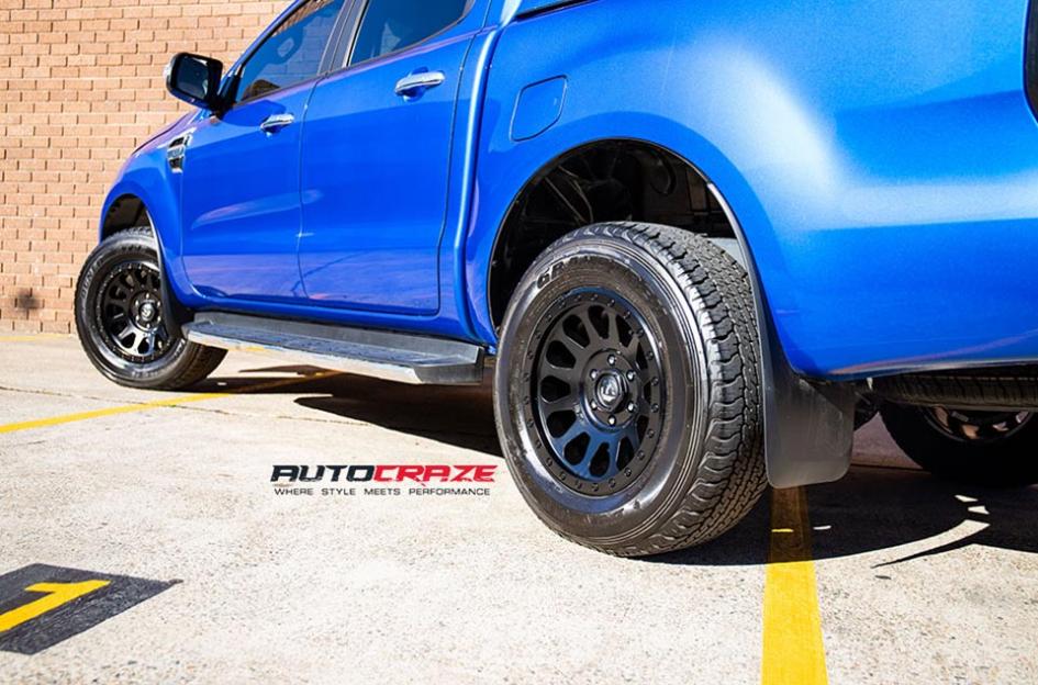 FORD-RANGER-VECTOR-MATTE-BLACK